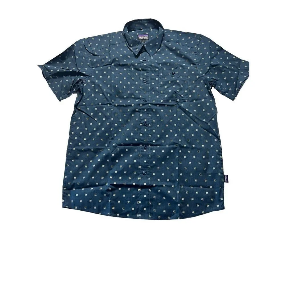 Patagonia Men's Lagom Blue Collared Short Sleeve Button Up Go To Shirt Small NWT - Picture 1 of 6